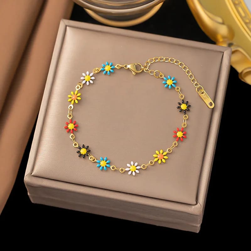 Colorful Daisy Bracelet Gold