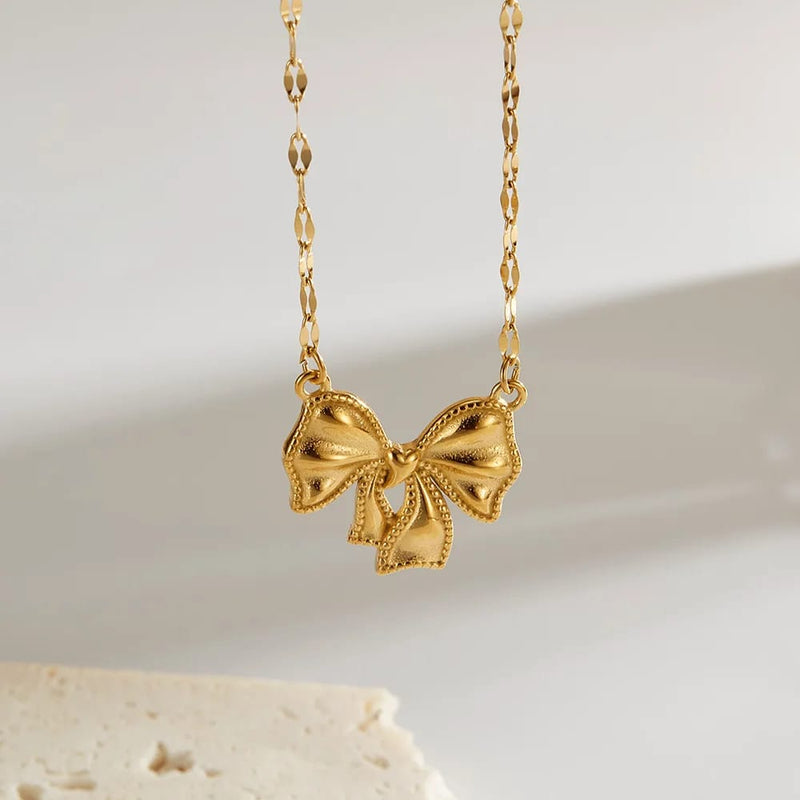 Simple Bow Knot Pendant Necklace