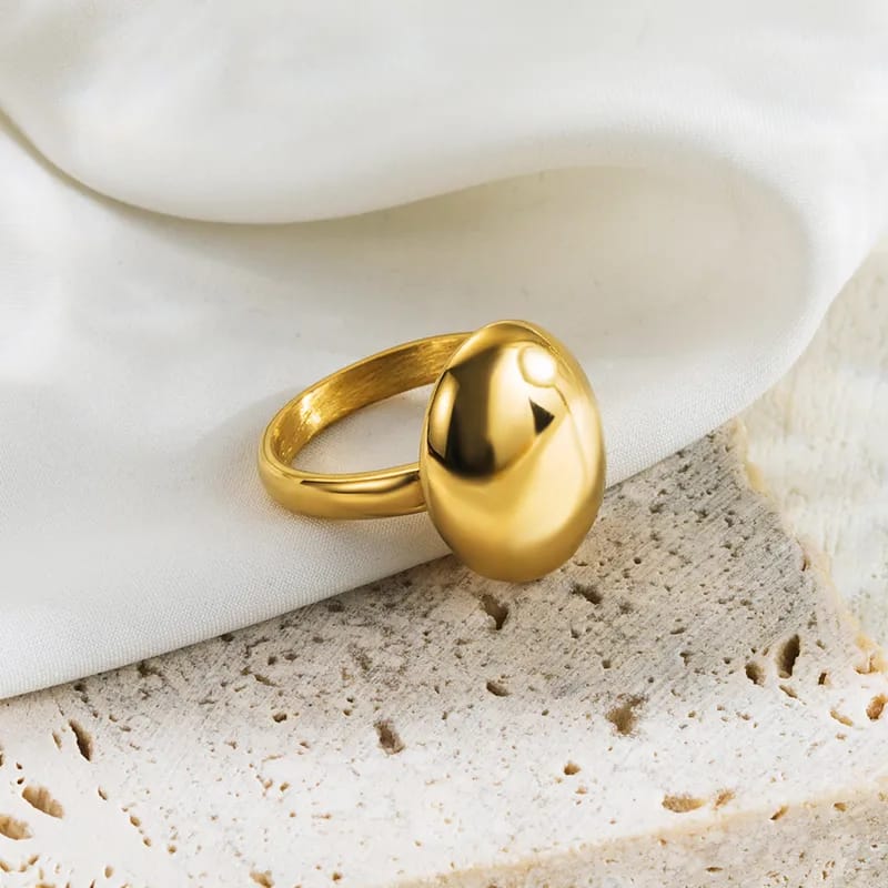 Golden Glow Pebble Ring